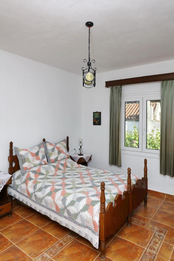 Aloni Villa Skopelos Town Ngoại thất bức ảnh